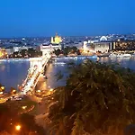 Downtown Acacia Str Apartment Budapest