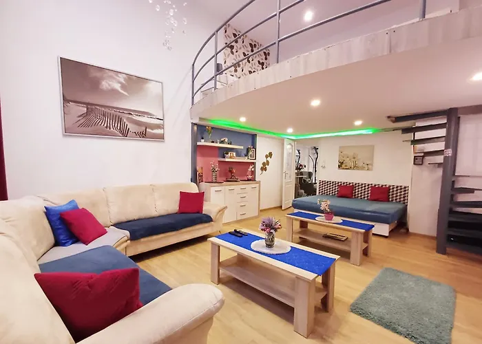 Διαμέρισμα Downtown Acacia Str